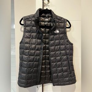Northface Ecoball Women’s Vest.